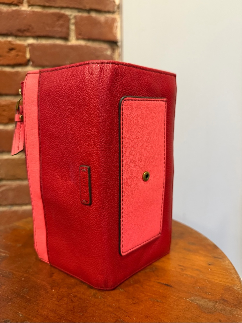 Fossil Leather Pouch Clutch Red Pink Burgundy Colorblock Snap Wallet